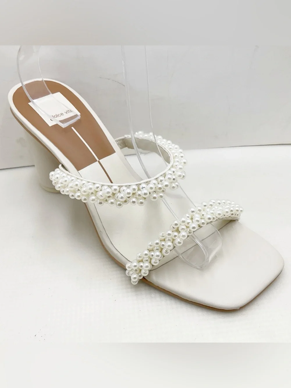 🆕{Dolce Vita} Noel Vanilla Pearls Sandals